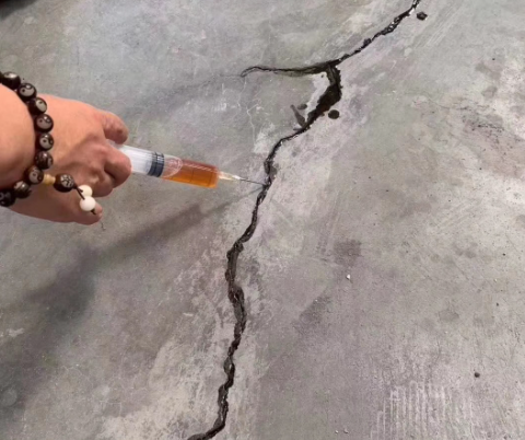 迎泽混凝土裂缝修补技术详解​